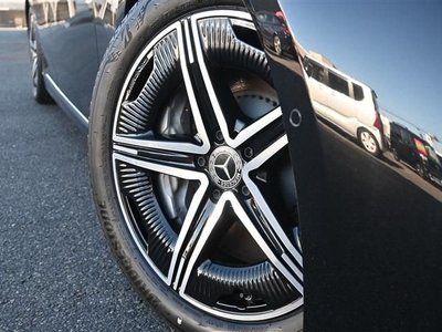 MERCEDES-BENZ EQE - 9