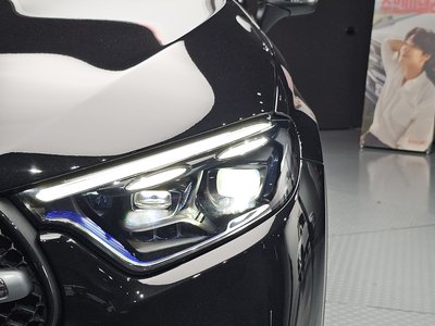 2025 Mercedes-BENZ GLC 照片 9