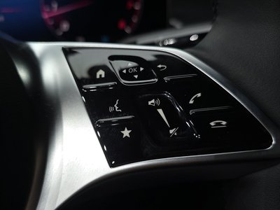 2025 Mercedes-BENZ GLC 缩略图 30