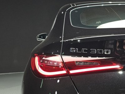 2025 Mercedes-BENZ GLC 照片 10