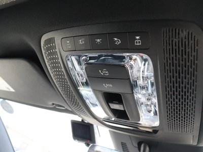 صورة 6 لـ 2025 Mercedes-BENZ EQA