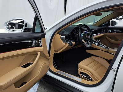 PORSCHE PANAMERA - 10