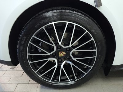 PORSCHE PANAMERA - 6