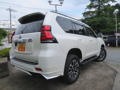 TOYOTA LAND CRUISER PRADO - 2