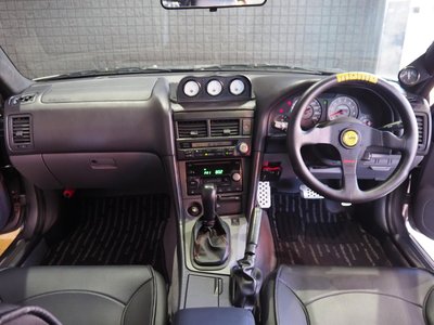 2000 Nissan SKYLINE 照片 6