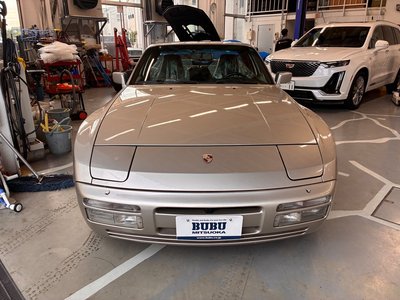 1988 Porsche 944 照片 2