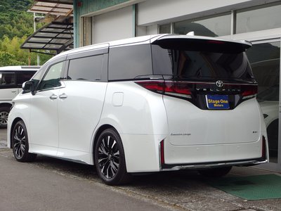 TOYOTA VELLFIRE - 4