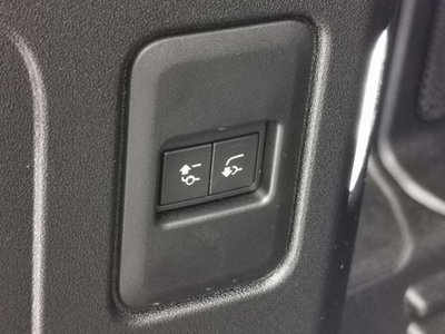 2024 LAND Rover DEFENDER 缩略图 28