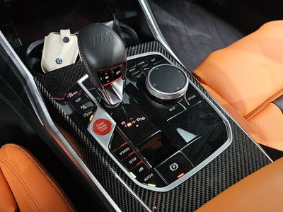 2025 BMW M3 — фото 9