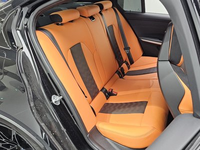 2025 BMW M3 — миниатюра 12
