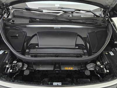 MERCEDES-BENZ EQS - 7