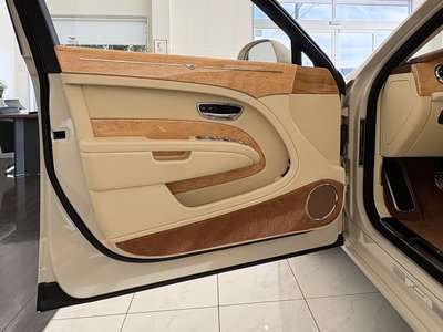صورة 42 لـ 2018 Bentley MULSANNE