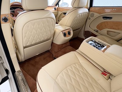 صورة 53 لـ 2018 Bentley MULSANNE