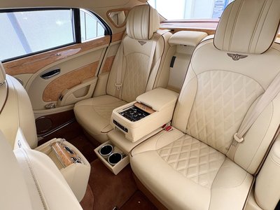 صورة 49 لـ 2018 Bentley MULSANNE
