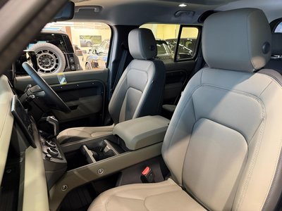 2025 LAND Rover DEFENDER 缩略图 16
