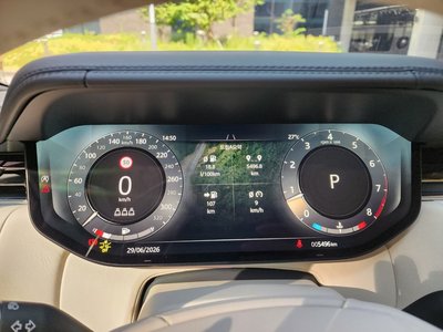 2025 LAND Rover RANGE ROVER photo 8