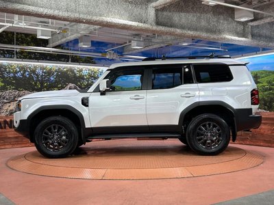 2024 Toyota LAND CRUISER 250 — миниатюра 26
