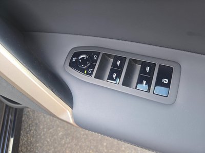 صورة مصغرة 35 لـ 2025 BMW IX