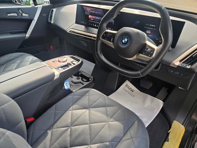 صورة مصغرة 38 لـ 2025 BMW IX