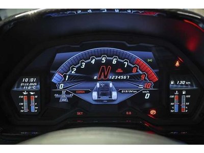 LAMBORGHINI AVENTADOR - 6