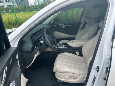 GENESIS GV80 - 10