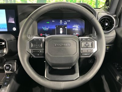 2024 Toyota LAND CRUISER 250 thumbnail 12