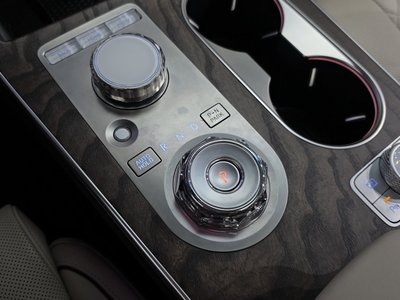 GENESIS GV80 - 9