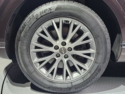 GENESIS GV80 - 6