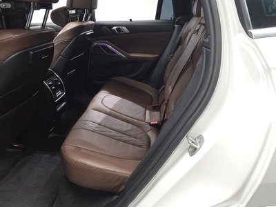 2022 BMW X6 — миниатюра 16