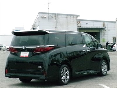 2024 Toyota ALPHARD — миниатюра 17