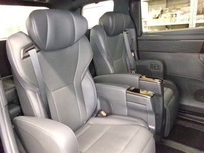 2024 Toyota ALPHARD — миниатюра 12