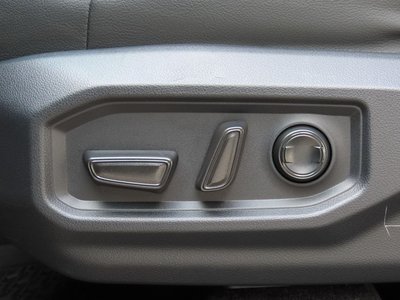 2023 Toyota TUNDRA — фото 24