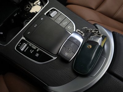 MERCEDES-BENZ GLC-CLASS - 9