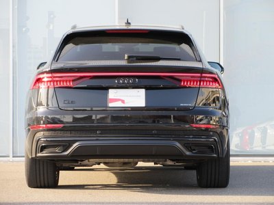 AUDI Q8 - 8