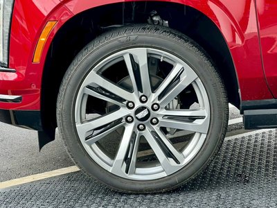 CADILLAC ESCALADE - 9