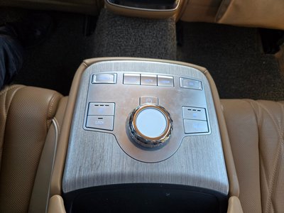 GENESIS G80 (RG3) - 9