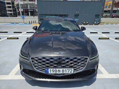 GENESIS G80 (RG3) - 1