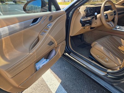 GENESIS G80 (RG3) - 5