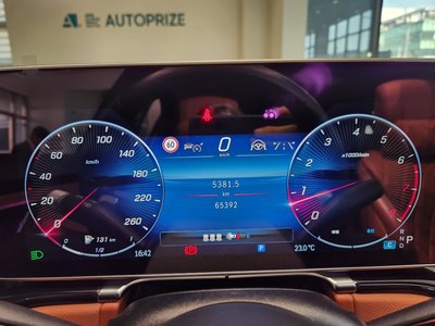 MERCEDES-BENZ S-CLASS - 8