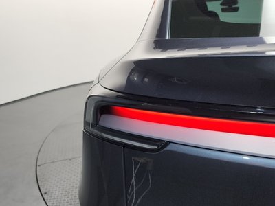 TESLA MODEL Y - 10