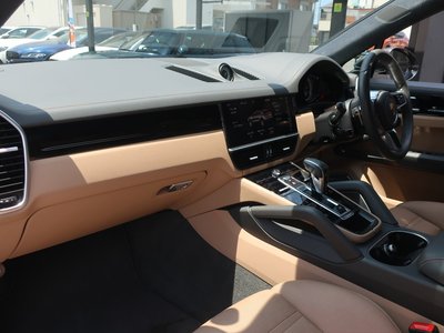 2021 Porsche CAYENNE 缩略图 34