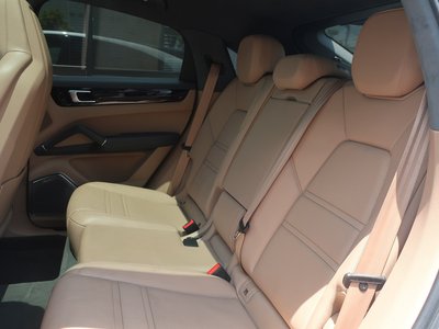 2021 Porsche CAYENNE 缩略图 38