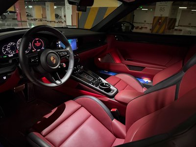 PORSCHE 911 - 8
