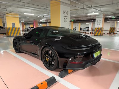 PORSCHE 911 - 5