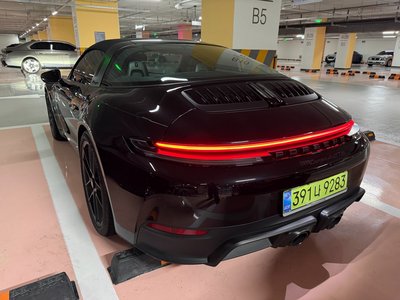 PORSCHE 911 - 2