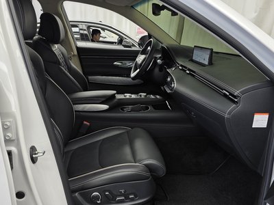صورة مصغرة 16 لـ 2022 Genesis ELECTRIFIED GV70