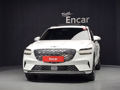 2022 Genesis ELECTRIFIED GV70 photo 2