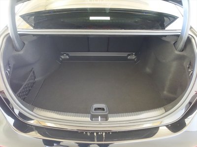 MERCEDES-BENZ C-CLASS - 10