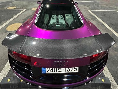 AUDI R8 - 3