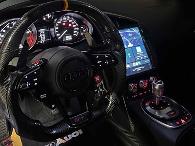 AUDI R8 - 10
